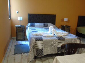 Wifi gratis y ropa de cama