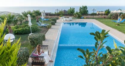 KNOSSOS ESTATE, VILLA ARIADNI, Lux villa, panoramic sea view, gardens and pool