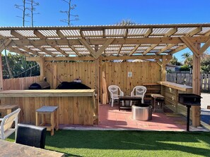 Terrace/patio - Anthony's on the Beach (Cocoa Beach)