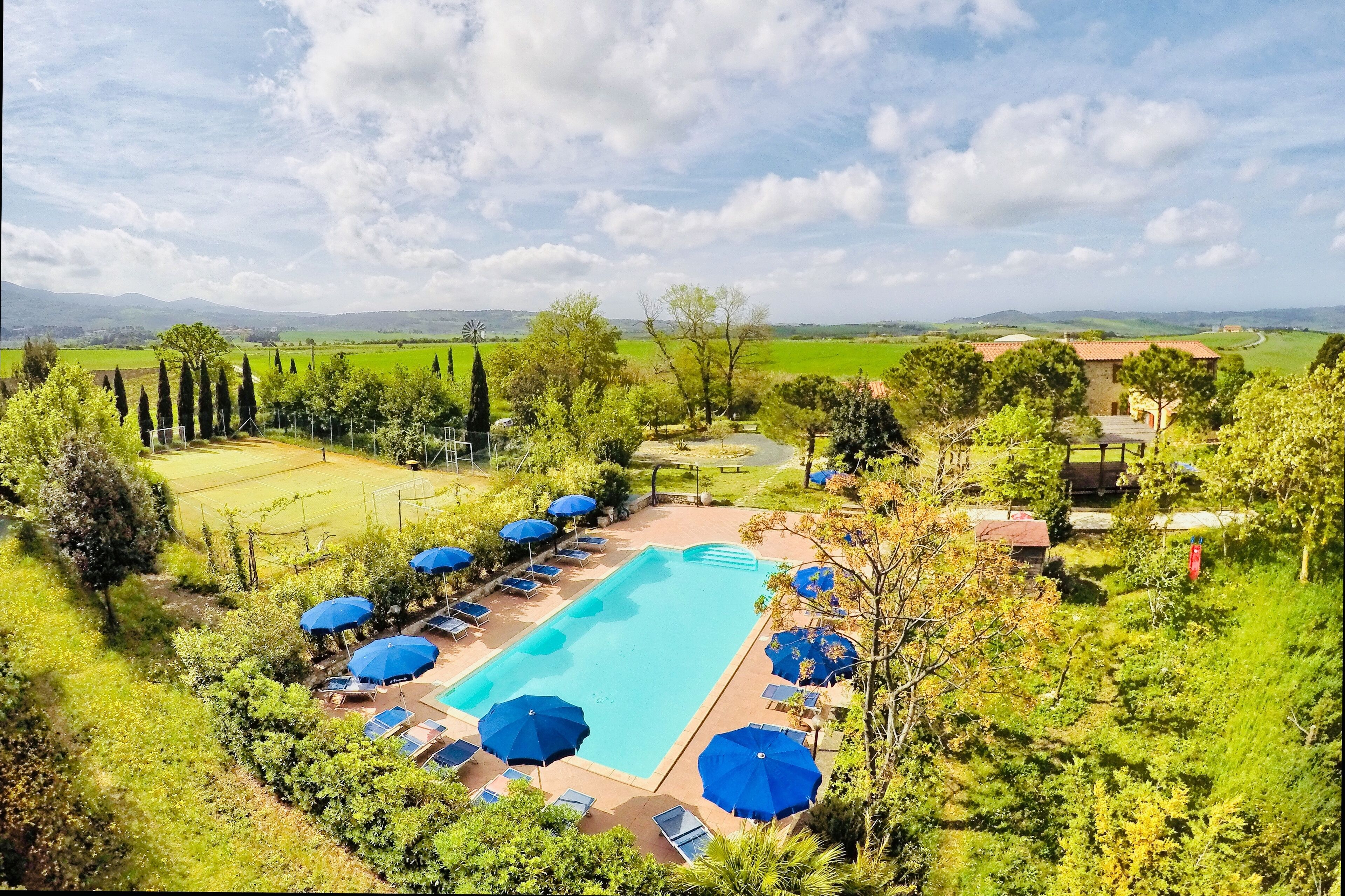 In the Heart of Tuscany, fabulous Farmhouse surrounded by greenery and with every comfort!