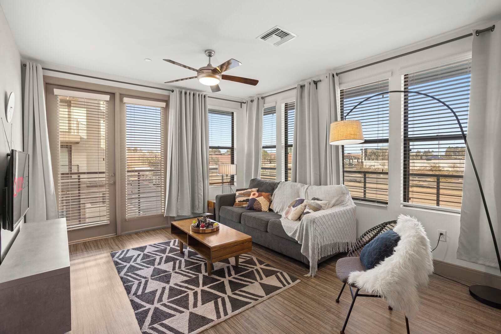 Fernseher, Arbeitsbereiche