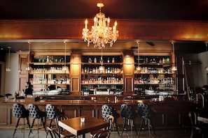Bar (di hartanah)