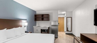 Suburban Studios Chester I-95, VA