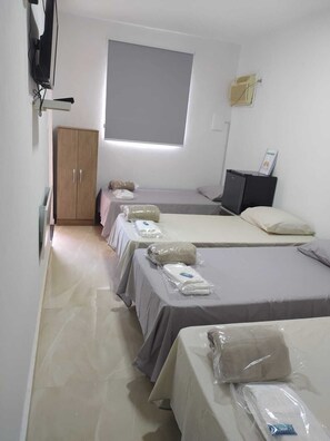 Comfort Double Room Single Use | Desk, laptop workspace, free WiFi
