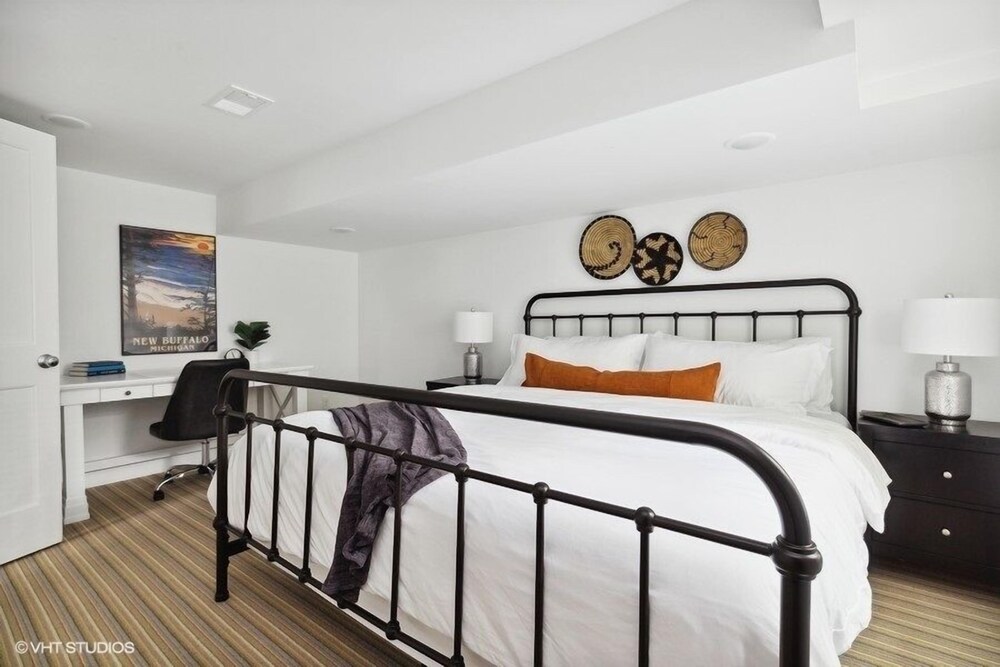 Juniper Presents Breathtaking Home on Lake MI, Priv Beach, Fab Views