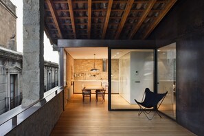 Interior - Historical stone house renovated with modern style  (Girona)