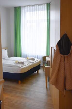 1 dormitorio, wifi gratis, ropa de cama