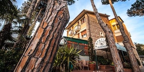 Front of property - Hotel Cavaliere Nero (Pisa)