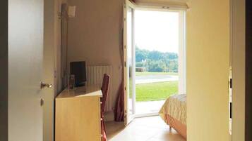 5 chambres, fer et planche Ă repasser, lit parapluie, Wi-Fi gratuit