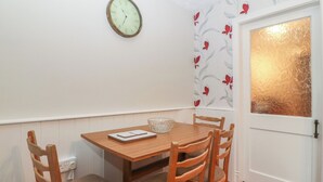 Dining - Ground Floor Apartment (Porthmadog)
