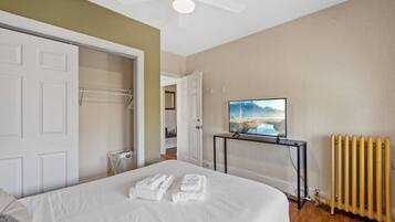 4 bedrooms, memory-foam beds, iron/ironing board, WiFi