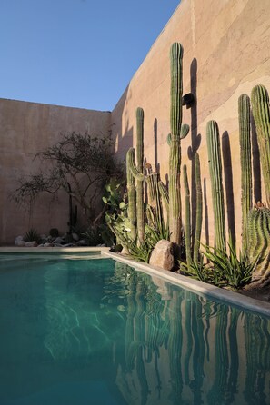 Outdoor pool - Casa Bo (La Paz)
