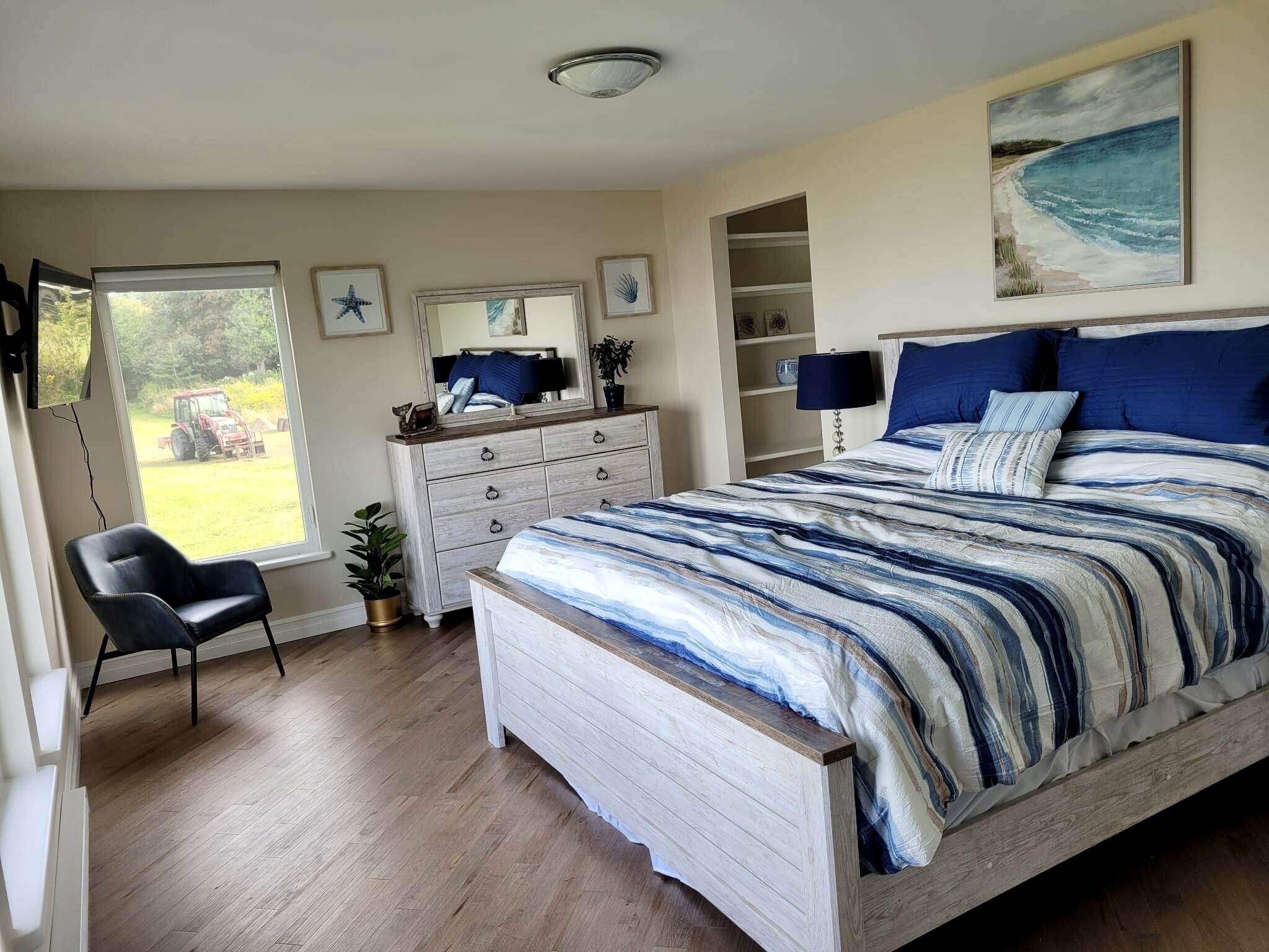 3 makuuhuonetta, silitysrauta/-lauta, vauvan matkasänky, ilmainen Wi-Fi