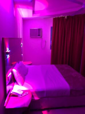 デラックス ダブルルーム | デスク、WiFi (無料)