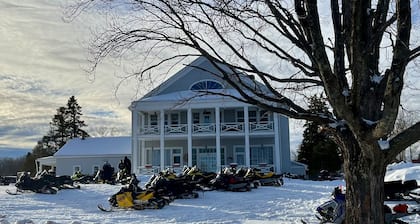 Cozy Home located in downtown Big Bay