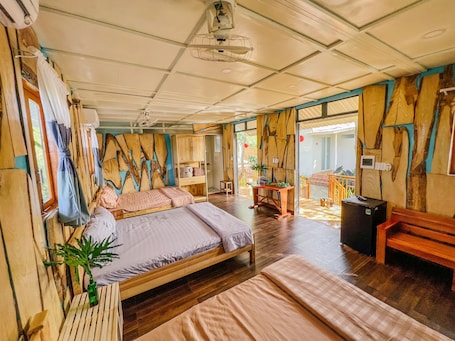 1 habitación, tabla de planchar con plancha, wifi gratis y ropa de cama