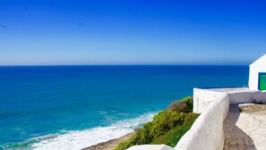 Exterior - João Jungle (Sintra)