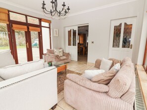 Living area - Hazelwood (Leap)