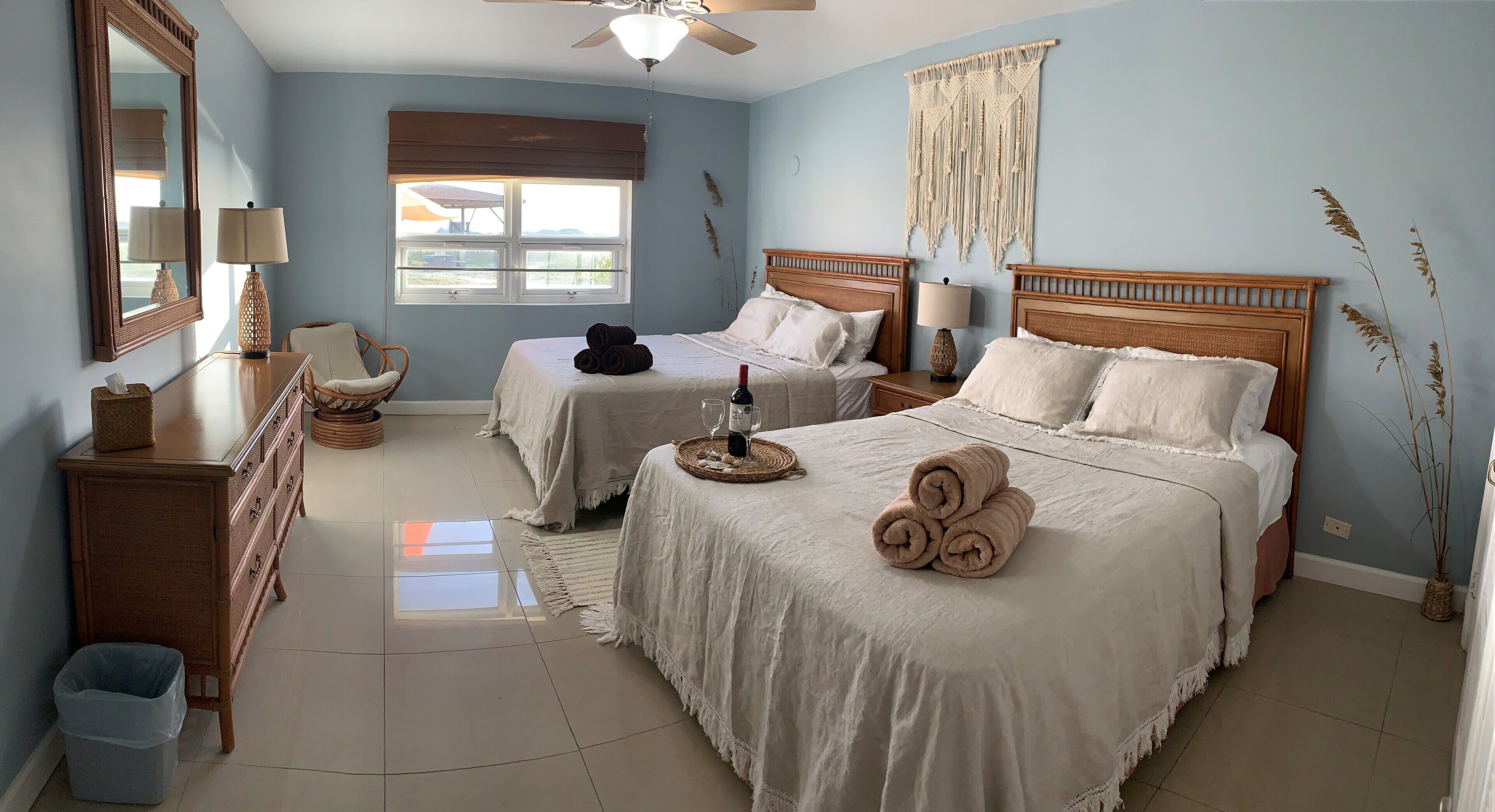 2 bedrooms, in-room safe, iron/ironing board, free WiFi