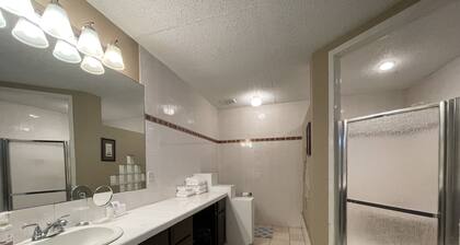 Family Friendly Gem with Patio