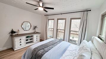 2 bedrooms, bed sheets