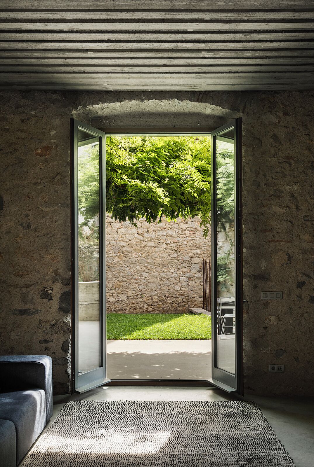 Historical Stone House Renovated With Modern Style - Girona Provincia