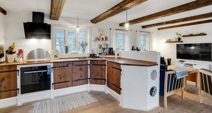 Nice home in Erslev with WiFi