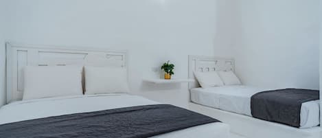 Habitación doble clásica | Sábanas de algodón egipcio, ropa de cama de alta calidad y edredón 