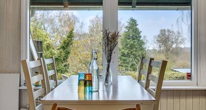 1 bedroom lovely home in Melby