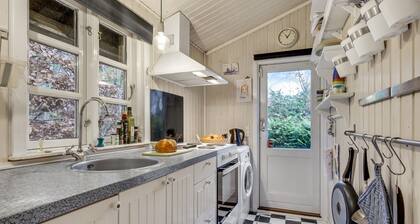 Preciosa casa en Melby con cocina