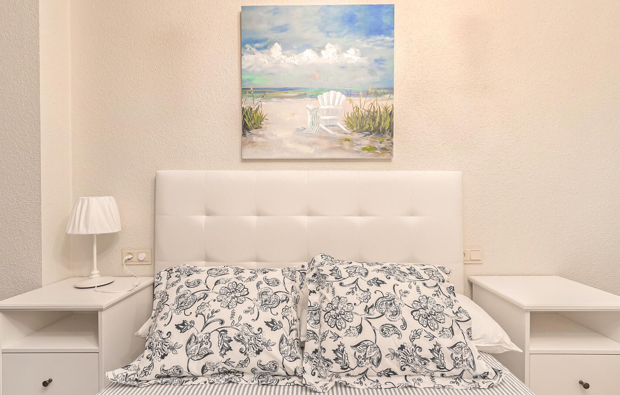 3 عدّة غرف نوم وواي فاي مجانًا وملاءات أسرّة