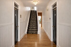 Pasillos con barandal