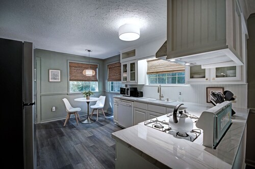 Serene Home in Fondren Location Near Hospitals