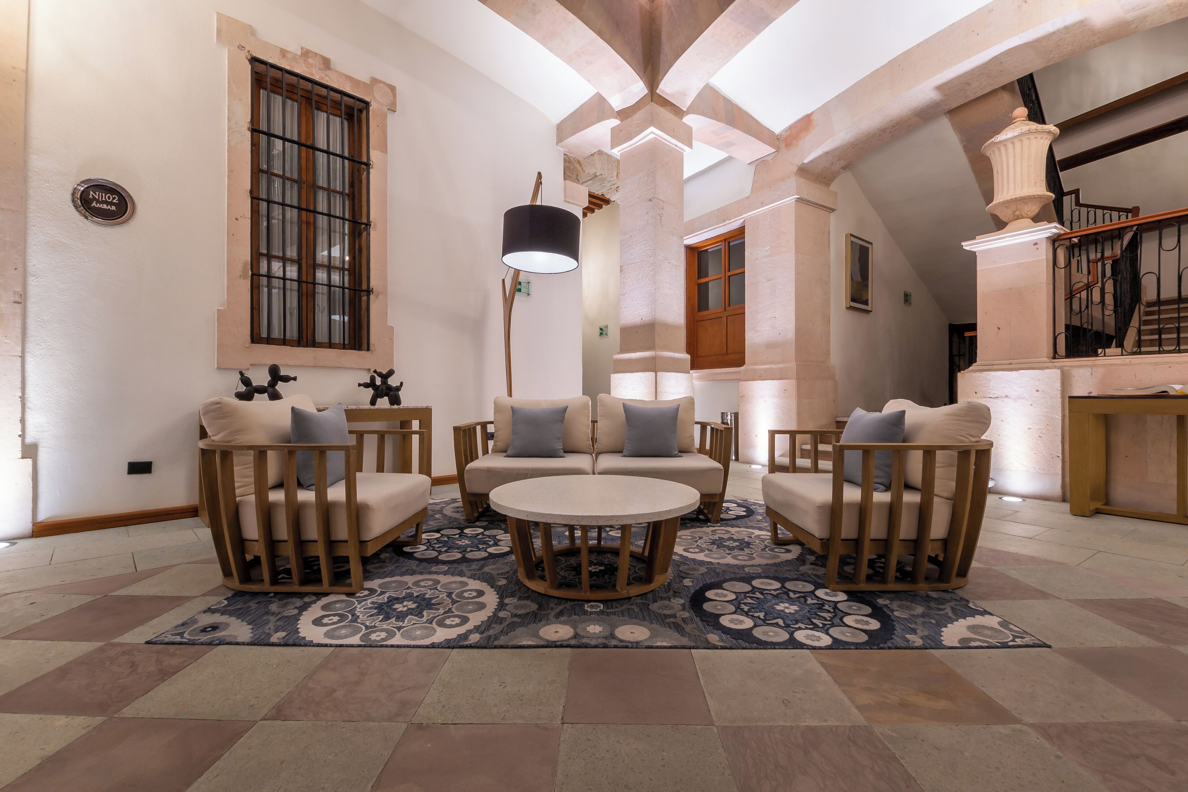 Smart TV, Netflix, estación para iPod, servicios de streaming