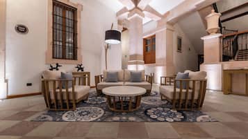 Smart TV, Netflix, estación para iPod, servicios de streaming