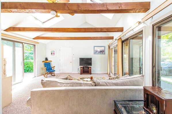 Fernseher, Arbeitsbereiche