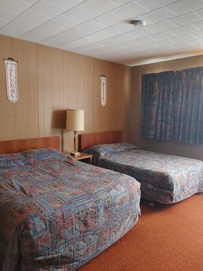 Traditional Double Room | Free WiFi