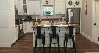 Tranquil Country Getaway near Bois D' Arc Lake and Lake Bonham.