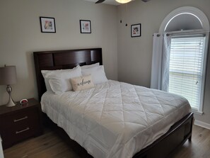 3 bedrooms, free WiFi, bed sheets