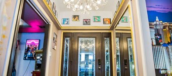 Celebrity Estate Next to the Strip! Huge Indoor Heated Pool,Spa,Tropical,Arcade,