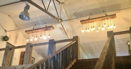 LOFT / 2 Guest suite rental in Exmouth WA