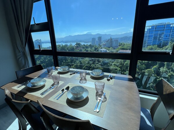Dining - JY Home@JQ Kota Kinabalu Sunrise Mt. Kinabalu & Sea View (Kota Kinabalu)