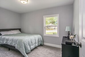 3 Schlafzimmer, Bügeleisen/Bügelbrett, kostenloses WLAN, Bettwäsche