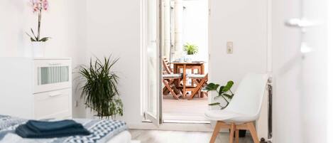 2 室のベッドルーム、アイロン / アイロン台、旅行用ベビーベッド、WiFi (無料)