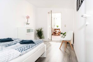 2 Schlafzimmer, Bügeleisen/Bügelbrett, Reisekinderbett, kostenloses WLAN