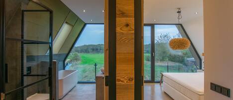 3 bedrooms, internet