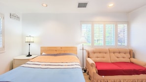 Fer et planche à repasser, Wi-Fi gratuit, draps fournis