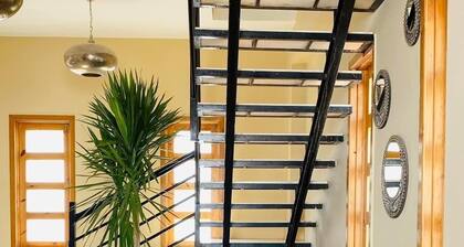 Central modern villa with 360 views of Dahab