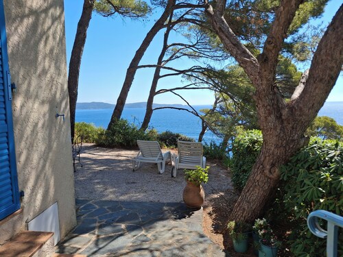 VILLA QUINTEFEUILLE T3 2*, above the Vigie creeks, in the heart of nature