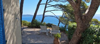 VILLA QUINTEFEUILLE T3 2*, above the Vigie creeks, in the heart of nature